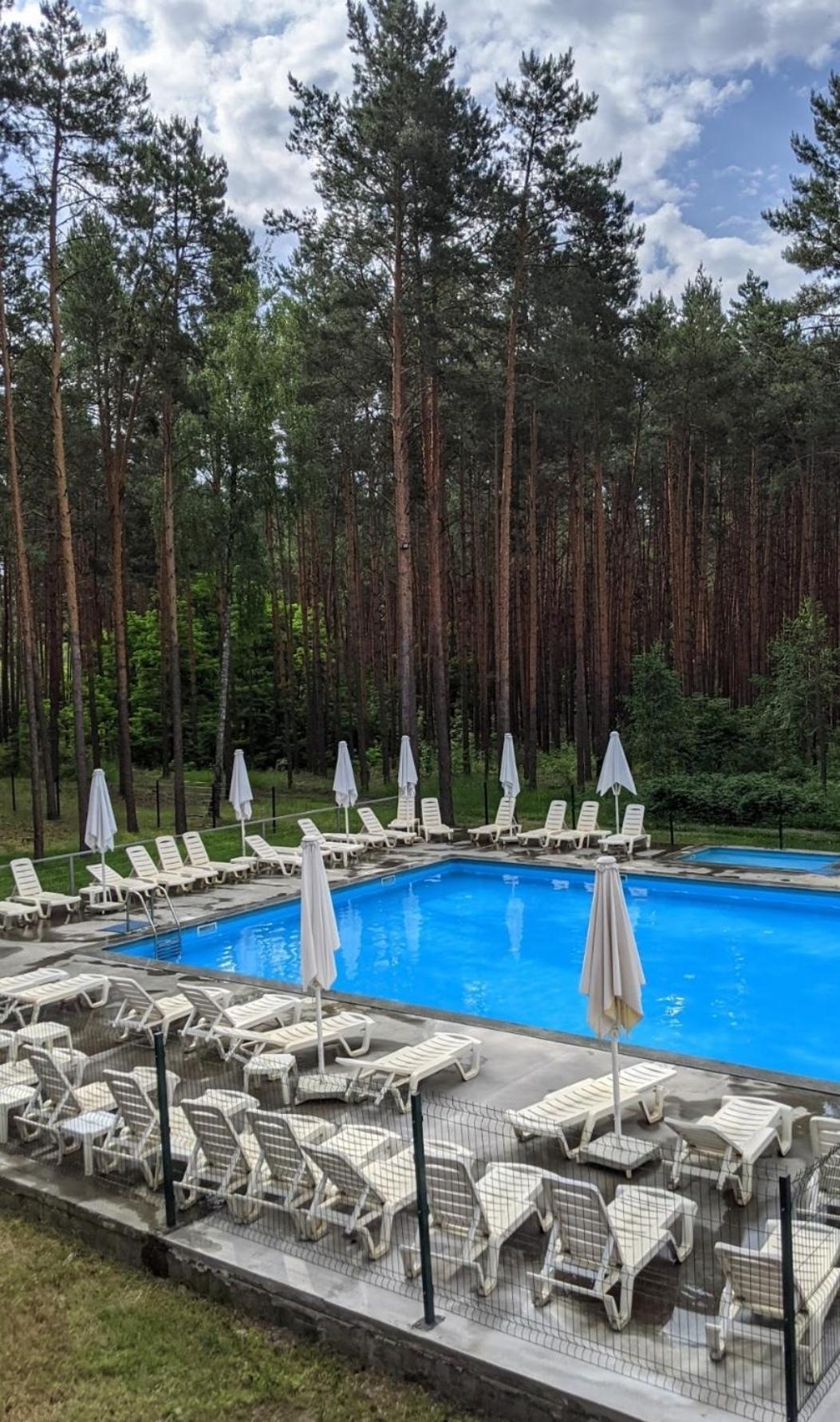 Carivka Hotel Eksteriør billede