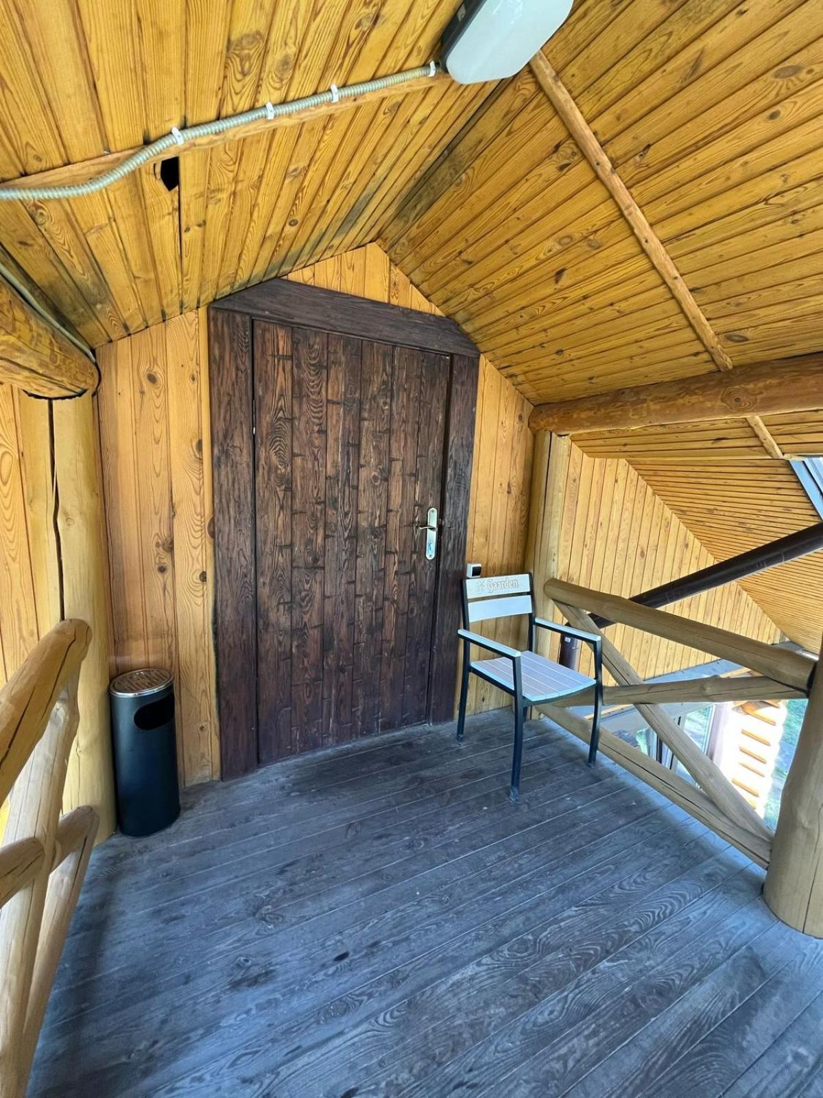 Carivka Hotel Eksteriør billede
