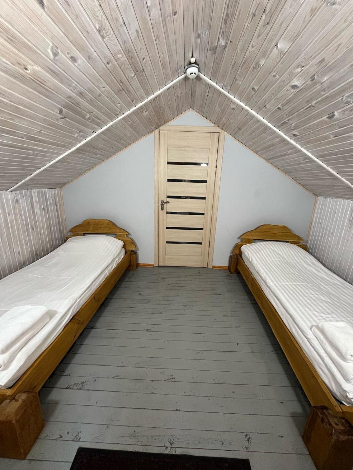 Carivka Hotel Eksteriør billede